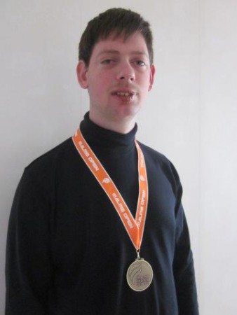 Uppvisningsmatch och medaljutdelning den 2/3 i Sparbankshallen. Jag fick en bronsmedalj. Vi spelare som var med i Malmö Open. Alla var stolta, att det hade gått så bra.