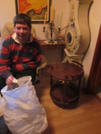 AHA! Det var ljuslyktorna, som vi skulle sända upp.